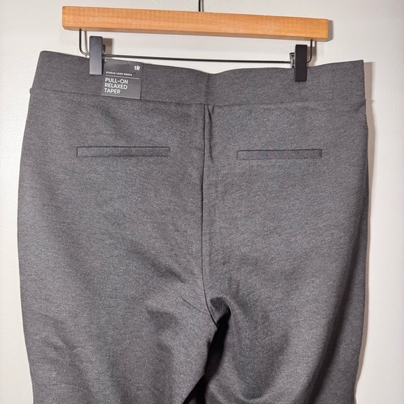 Torrid Pull-On Relaxed Taper Studio Luxe Ponte High-Rise Pants Size 1x NWT - Picture 7 of 10